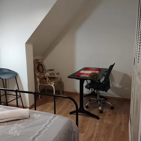 2 En Pavillon Sur Marne Homestay Bonneuil-sur-Marne