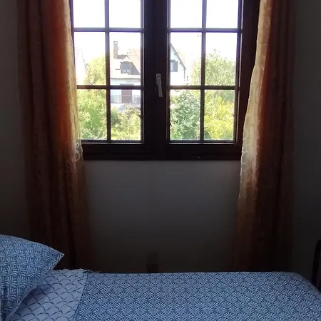 2 En Pavillon Sur Marne Homestay Bonneuil-sur-Marne